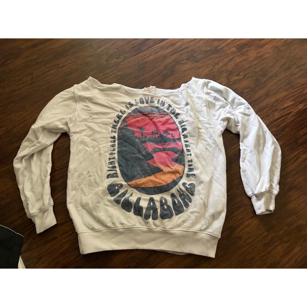 Billabong womens juniors medium beach sweatshirt